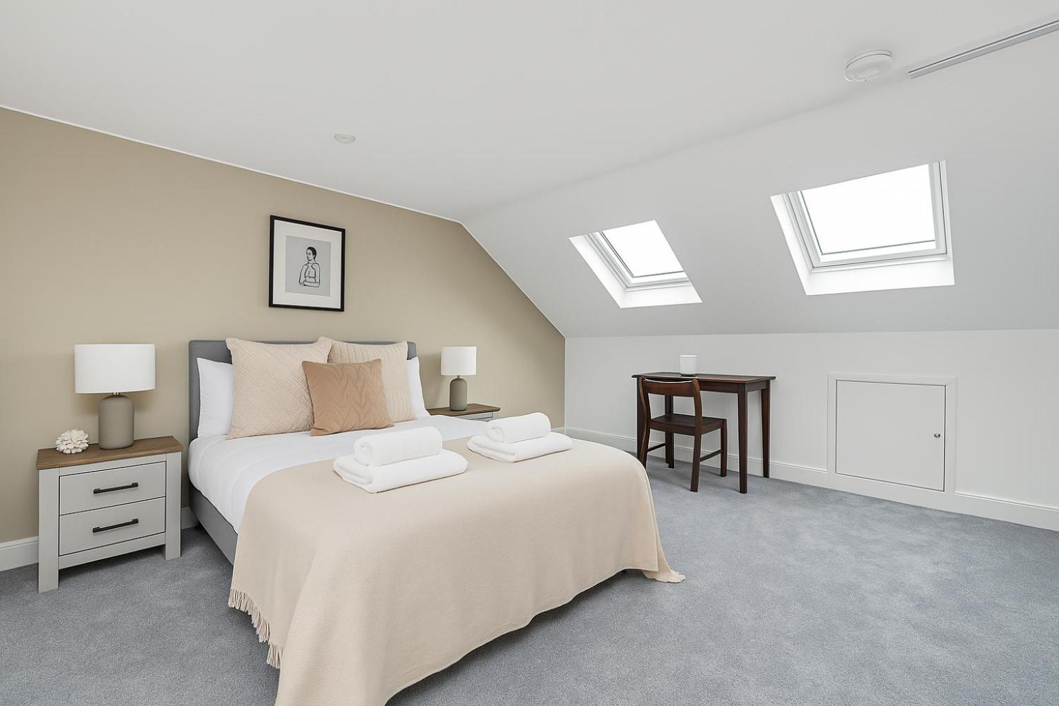 Bright Private Rooms - Peaceful Morden Location Лондон Экстерьер фото